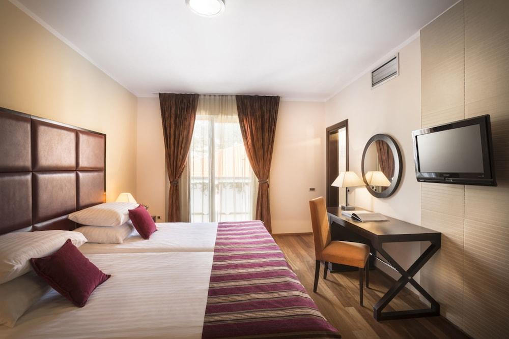 Valamar Atrium Residence バスカ エクステリア 写真