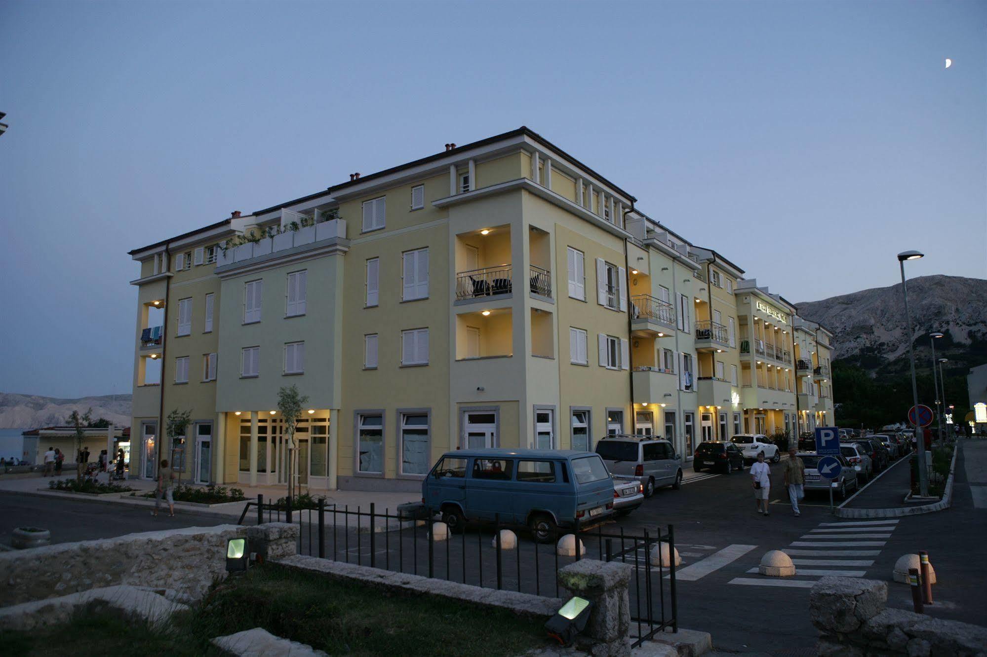 Valamar Atrium Residence バスカ エクステリア 写真